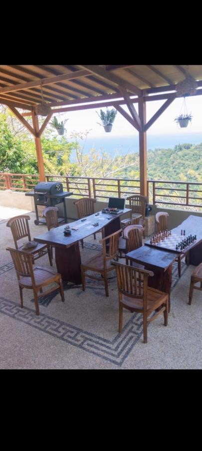 Villa Il Nido Batulayar Lajor Екстериор снимка